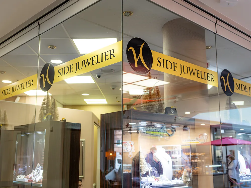 Schaufenster vom Side Juwelier